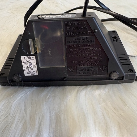 RCA Black Digital AM/FM Alarm Clock - Picture 4 of 4